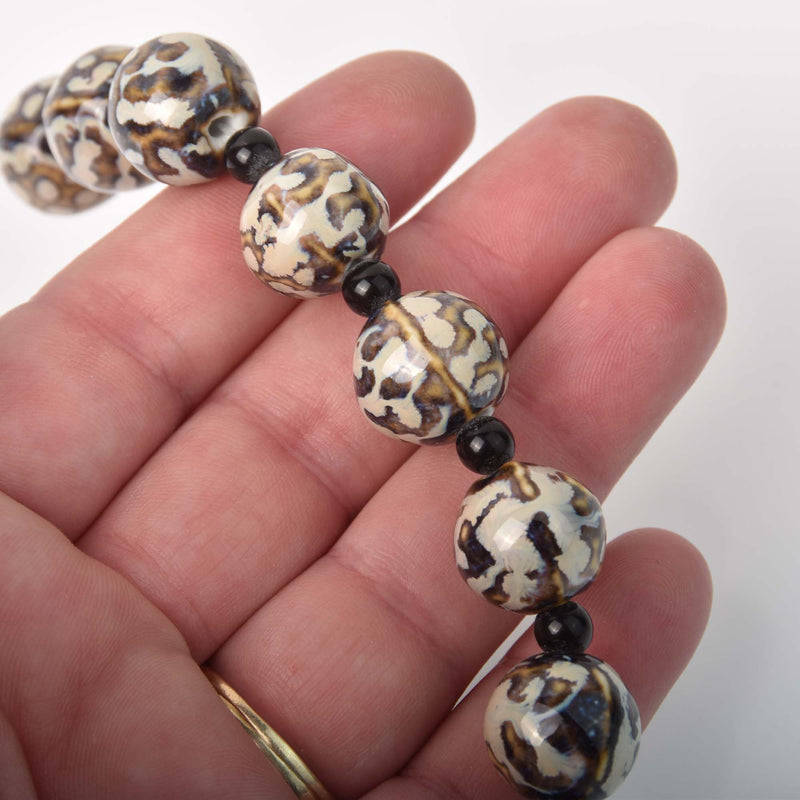 Beautiful Hand Painted Porcelain Round Beads, beige with brown, 16mm, x11 beads, bgl2120