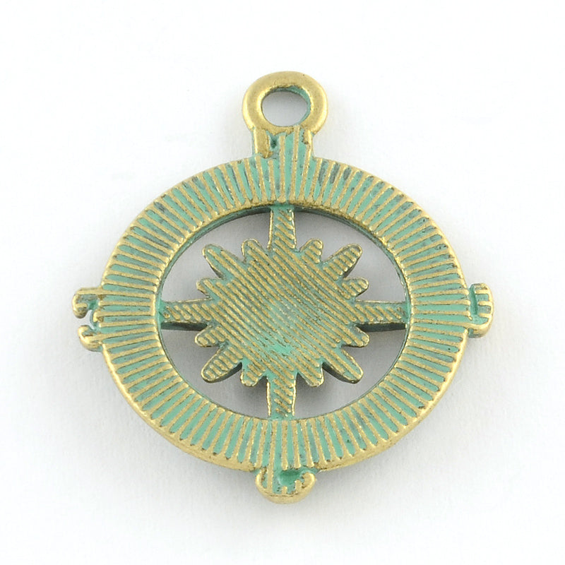 10 Antique Bronze COMPASS Charm Pendants with green verdigris patina, 30mm, chs3378