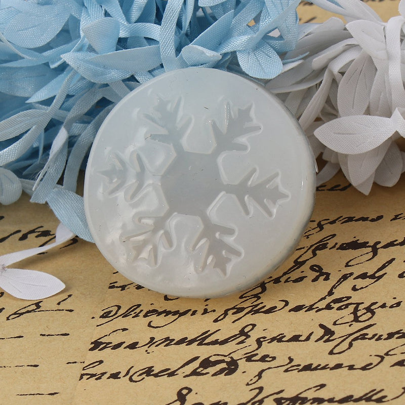 2 Resin SNOWFLAKE MOLDS, Silicone Mold 1.5" diameter, tol0912