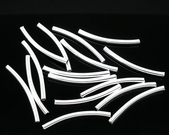 100 Silver Plated Long Metal SMOOTH Curved Spacer Tube 2.5mm x 30mm . bulk package   BME0231