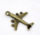 8 Antique Bronze Tone Metal JET AIRPLANE Charm Pendants.  CHB0089