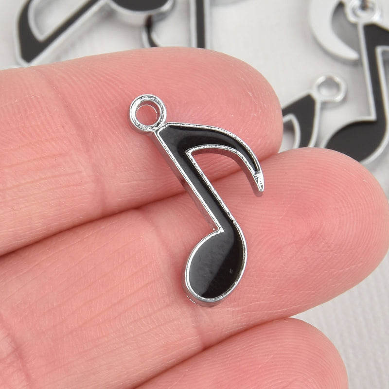 4 Silver and Black Enamel MUSIC NOTE Charm Pendants. CHE0070