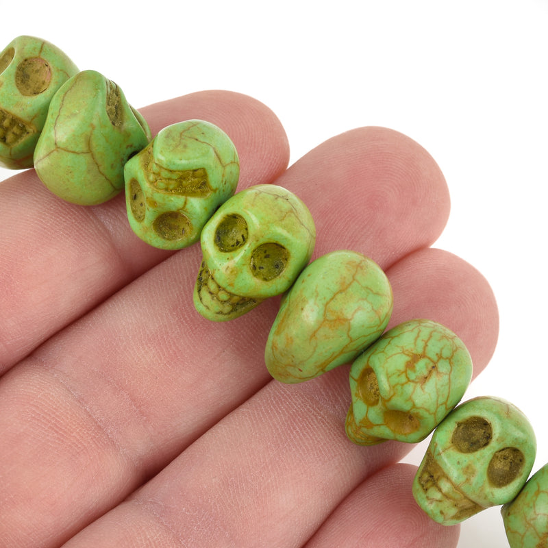 12mm GREEN Howlite Skull Beads, Drilled Sideways, full strand, about 40 beads, how0671