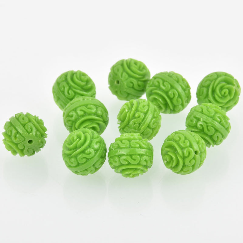 4 Carved Resin Flower Beads 14mm Green bac0375