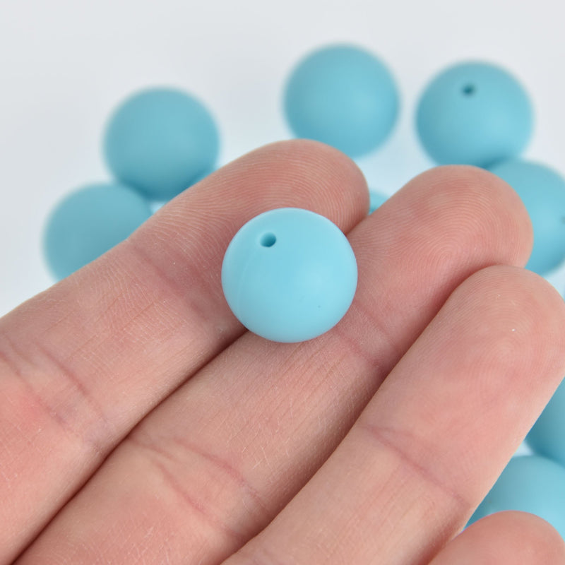 15mm Silicone Beads, Round Light Blue, x20 beads, bac0387