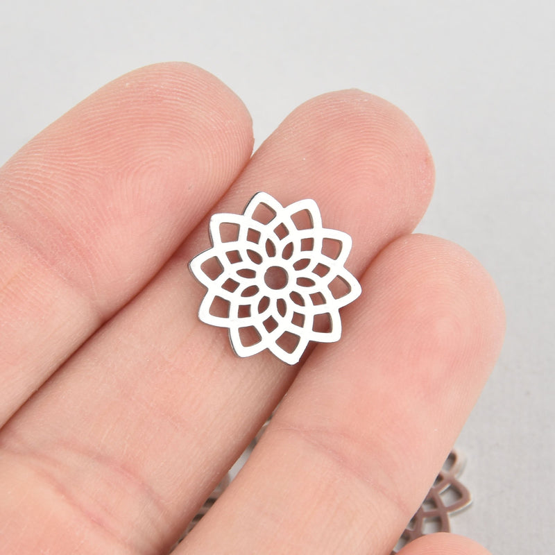 5 Round Silver Filigree Charms, Flower Connector Charms Stainless Steel 16mm chs5663