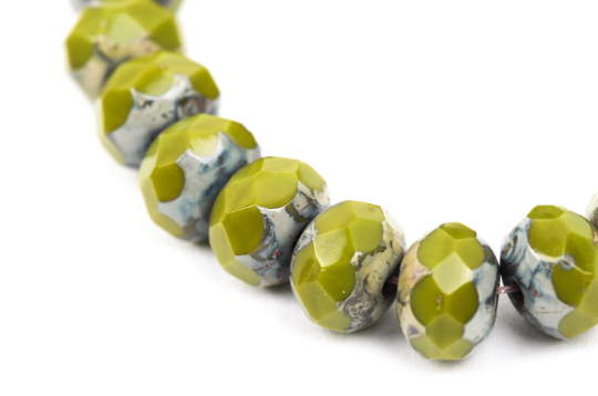 25 Rondelle Czech Pressed Glass Beads, 8mm faceted, green Picasso. bgl0929