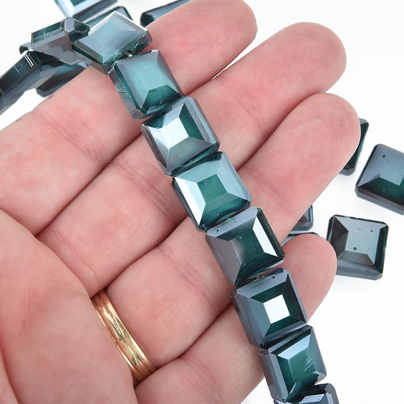 12mm HUNTER GREEN LUSTER Square Crystal Glass Beads x15 beads bgl1774