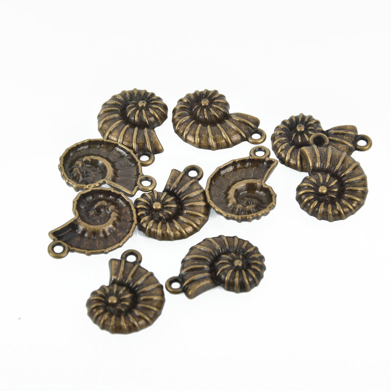 6 FOSSIL SHELL Ammonite Charm Pendants, bronze tone metal, chb0303