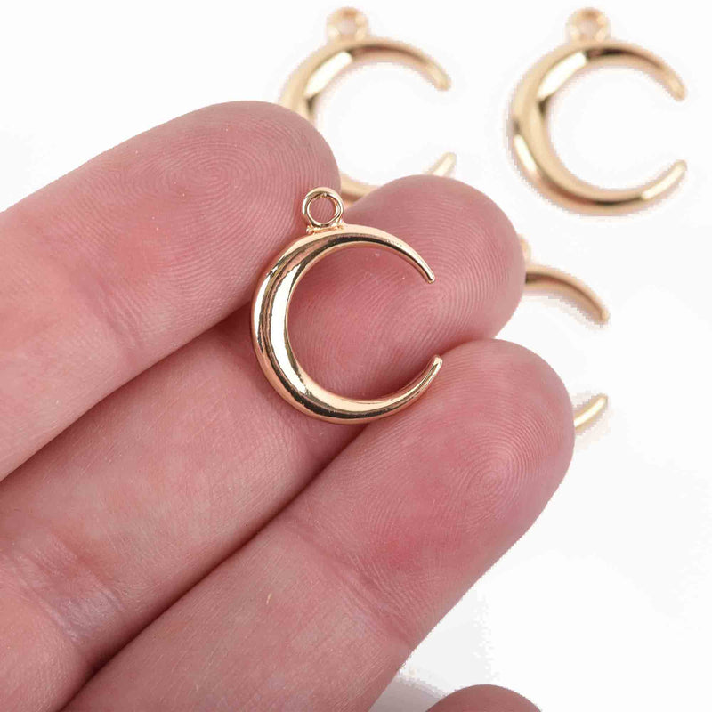 5 Gold Plated CRESCENT MOON Charms, 20x17mm, chs2972