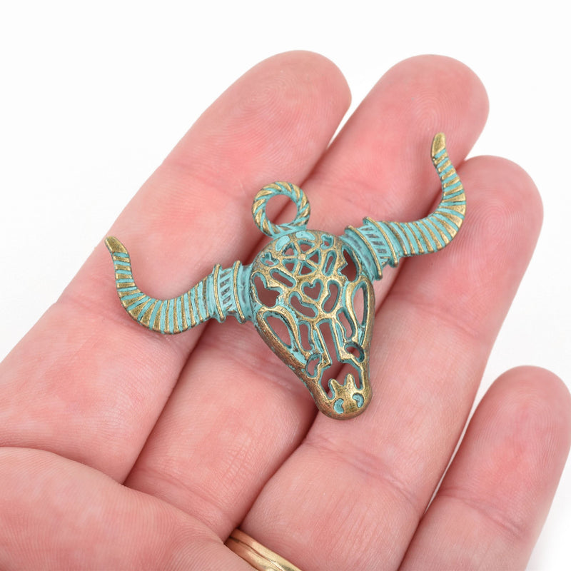 5 Longhorn COW SKULL Charms, Steer Skull Pendant, Bull Skull, Bronze with Green Patina, 49x34mm, chs3064