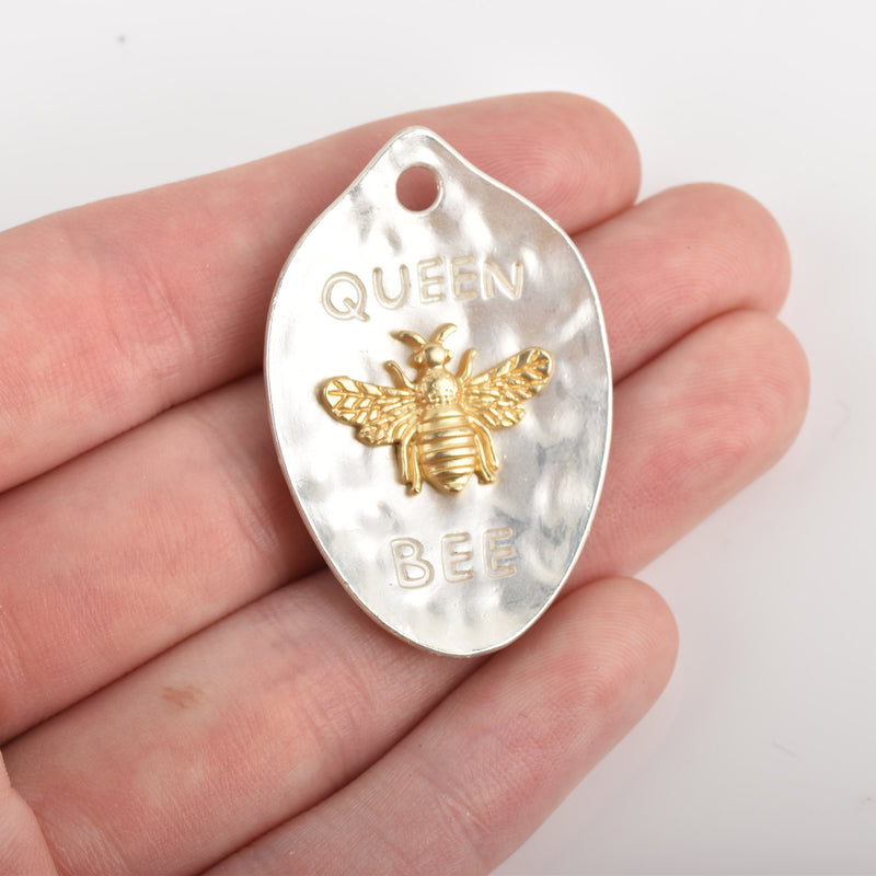 2 QUEEN BEE Spoon Charm Pendants, MATTE silver base with gold bee, rustic hammered metal, 43x28mm, chs3216