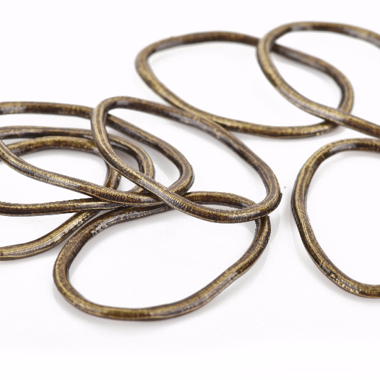 10 Bronze Oval Wavy Rings, Oval Connector Links, Soldered Ring Metal Charms, 34x22mm, chs3323