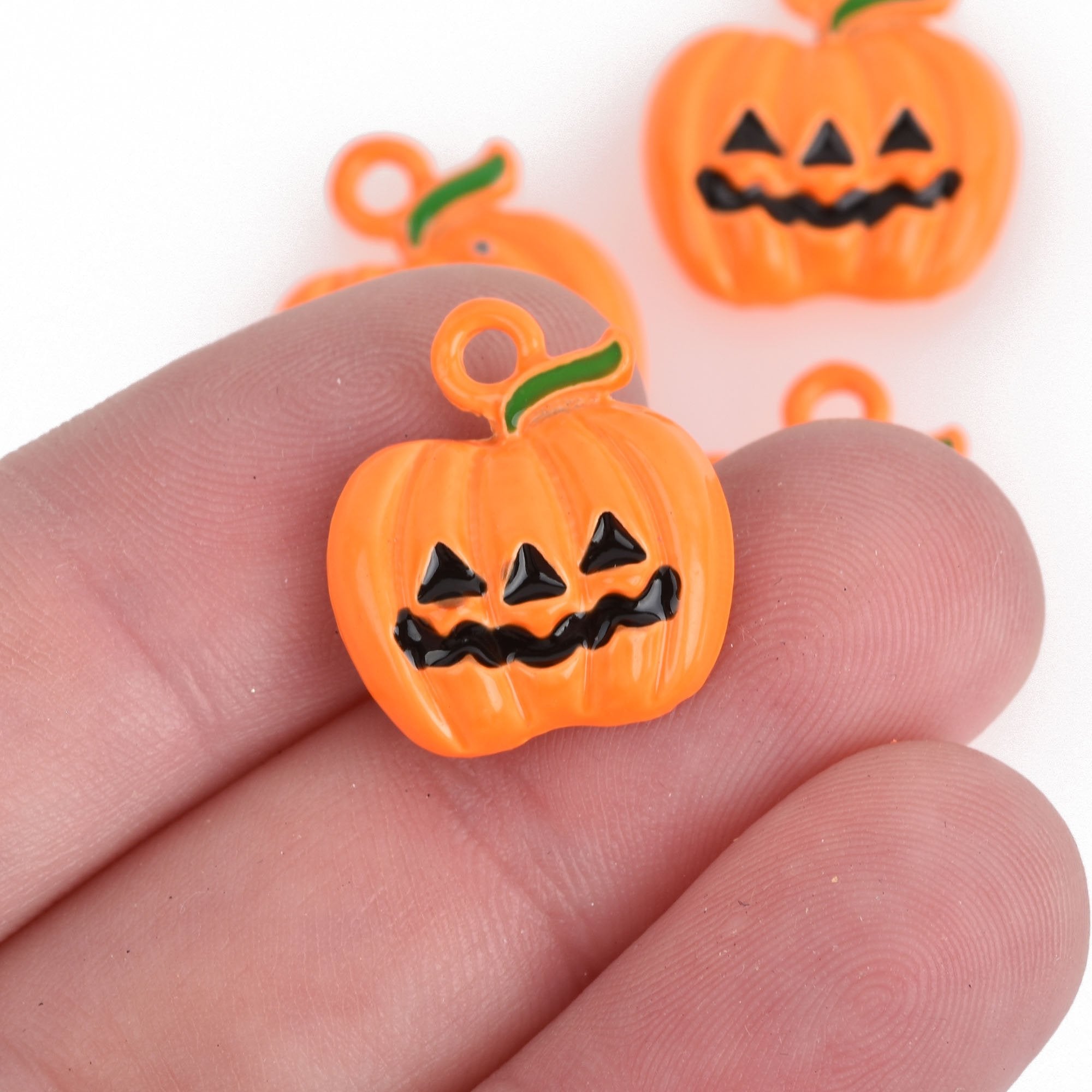 10 JACK O LANTERN Charms, Enamel Pumpkin Charms, Halloween Charms, 20m