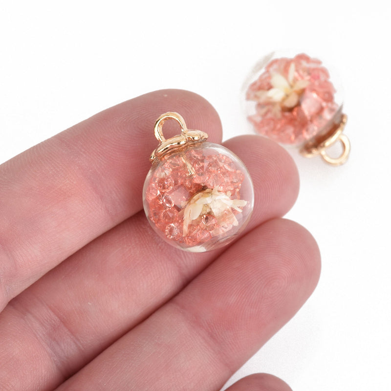 5 Glass Ball Charms, PEACH Crystals and white dried flower, round globe glass vial, gold bail top, 22x16mm, chs3668