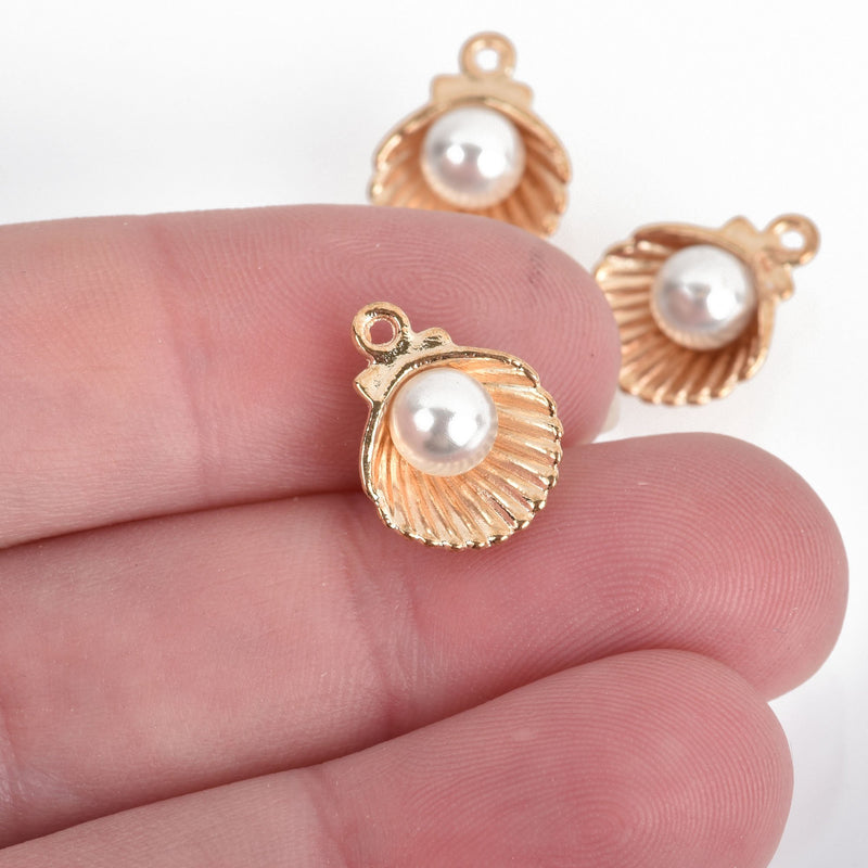 10 CLAM SHELL and PEARL Charms, Seashell Gold Charm with faux pearl, 15mm, chs3738