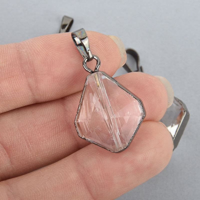 1 Crystal Drop Pendant, DIAMOND TEARDROP Clear Glass, Faceted, Gunmetal Bail, 33x19mm, chs4957