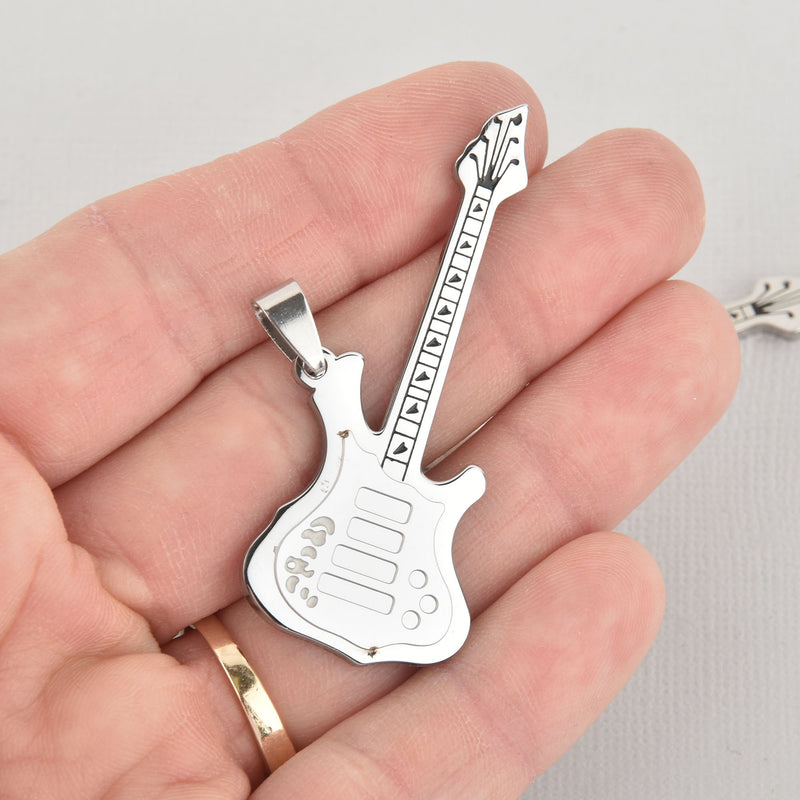 1 ELECTRIC BASS GUITAR Charm, Silver Stainless Steel chs5538