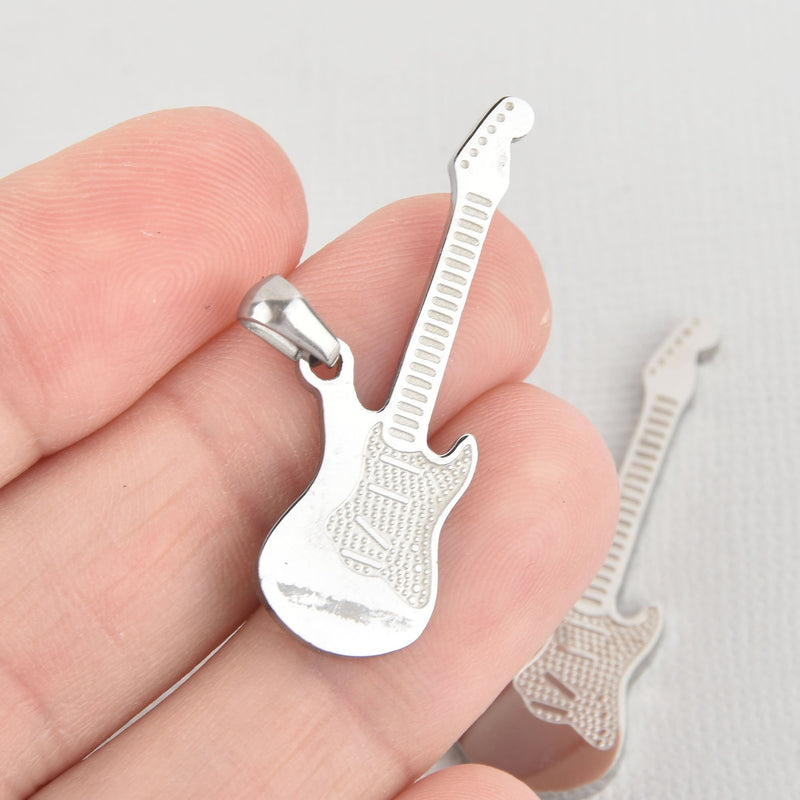 1 ELECTRIC BASS GUITAR Charm, Silver Stainless Steel chs5542