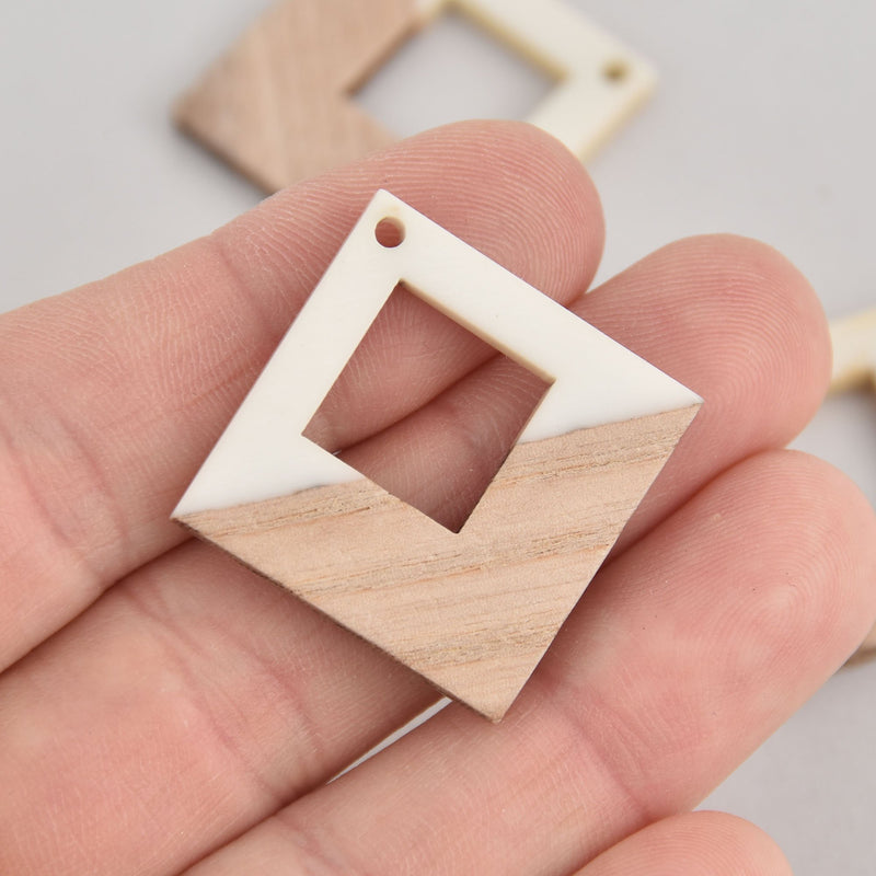 1 Square Charm, White Resin and Real Wood, 1", chs6733