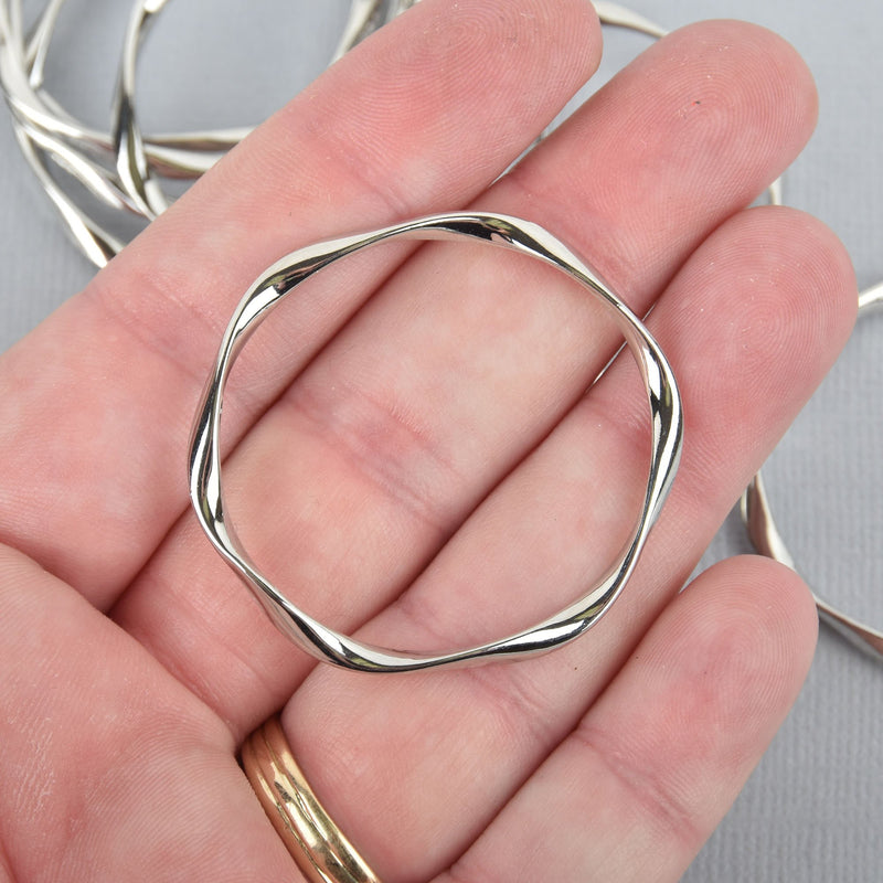 10 Silver Wavy Rings Large Round Connector Links, Soldered Ring Metal Charms 40mm chs6838