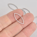 10 Football Charms, Stainless Steel Connector Links, 22mm  chs7111