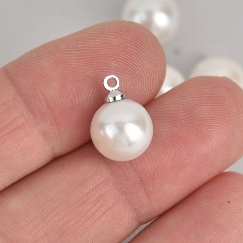 5 White shell pearl charms, Drop charm 10mm chs7187