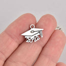 10 pcs 2022 Graduation Cap Charm Pendants, Class of 2022 graduation charm chs7205