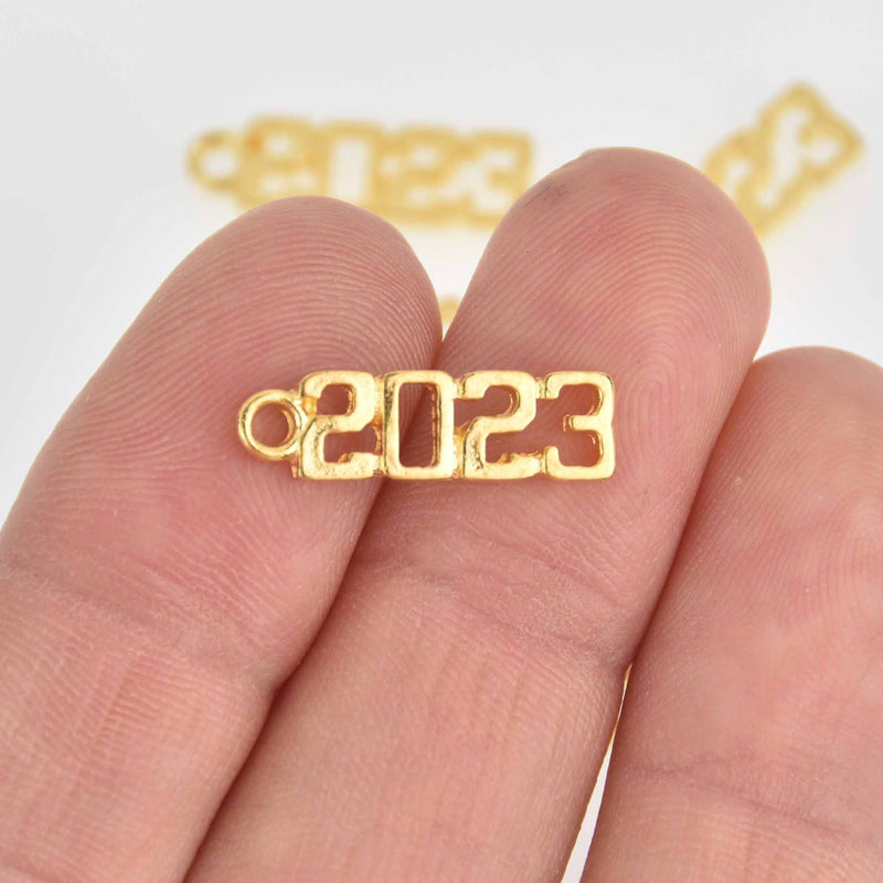 10 Gold 2023 Graduation Charms, Varsity font, chs7236