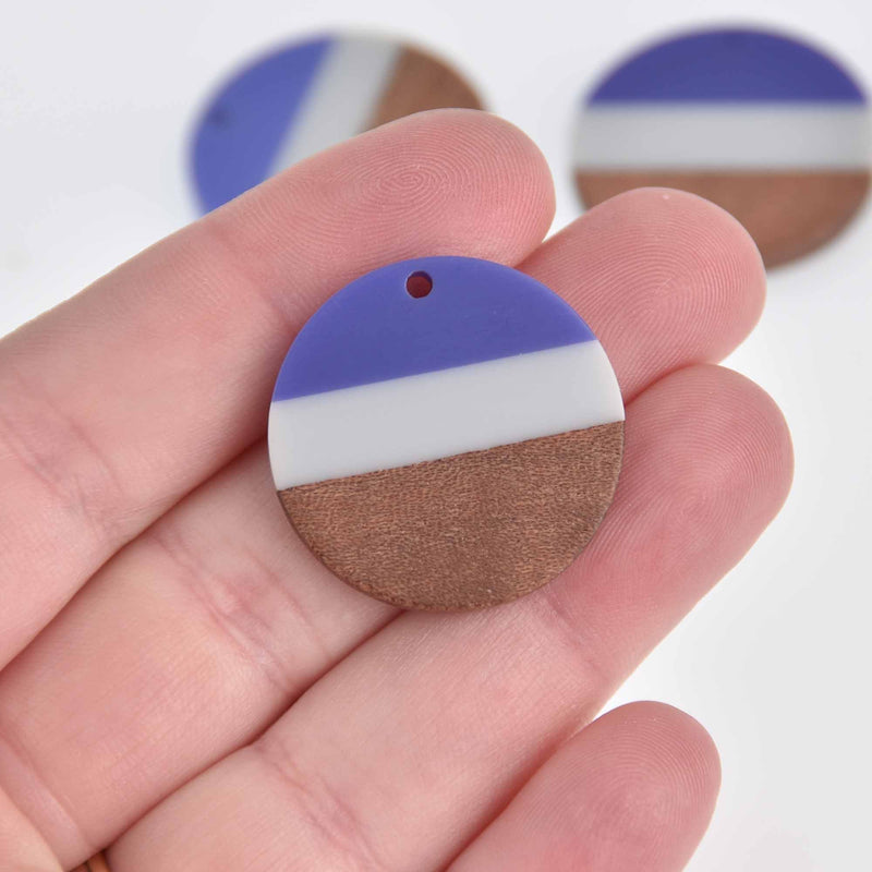 1 Resin and Wood Charm, Blue and White, Round Disc, 28mm, chs7558