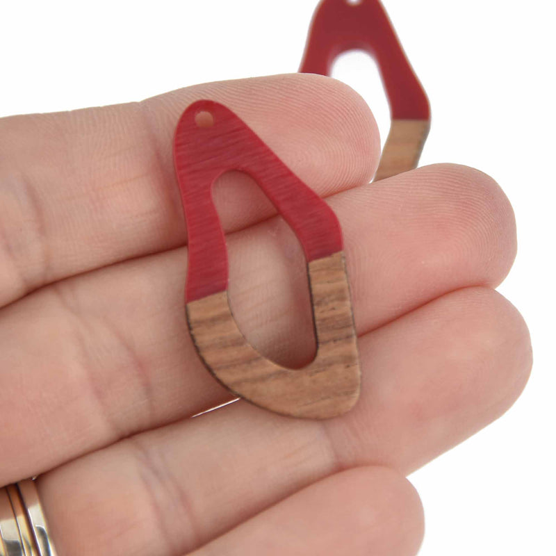 2 Red Resin Wood Charms, Twisted Oval, 1.5", chs7847