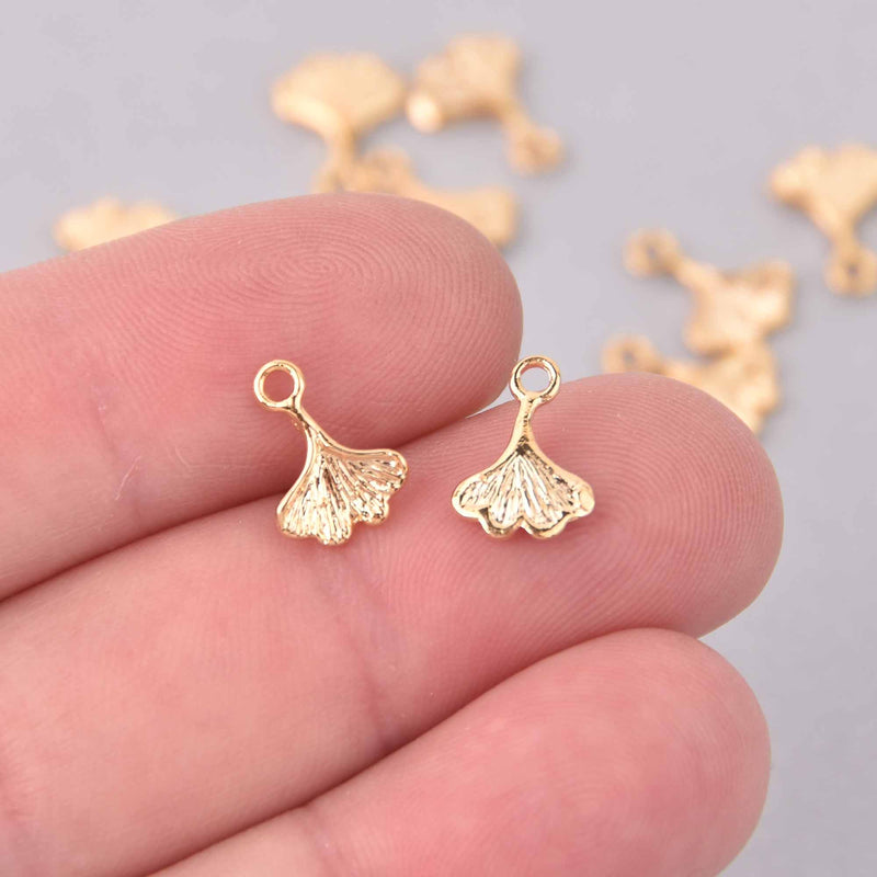 4 Gingko Leaf Charms 18kt real gold plated, 11mm, chs7994
