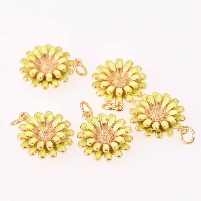 1 Flower Charm, Yellow enamel, gold plate, chs8032