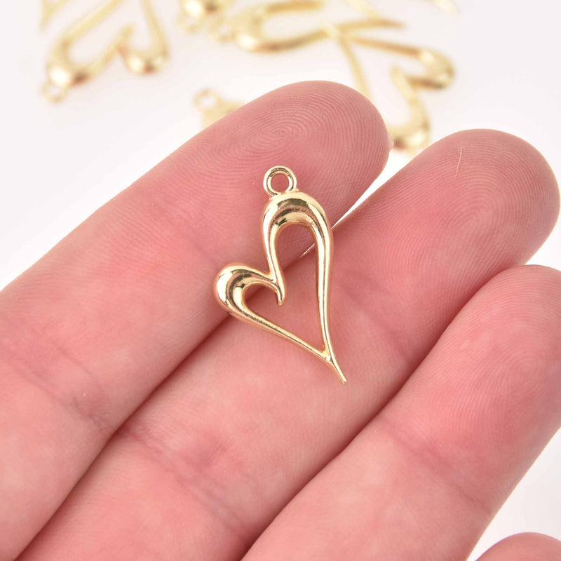 8 Gold Heart Charms, 24mm, chs8097