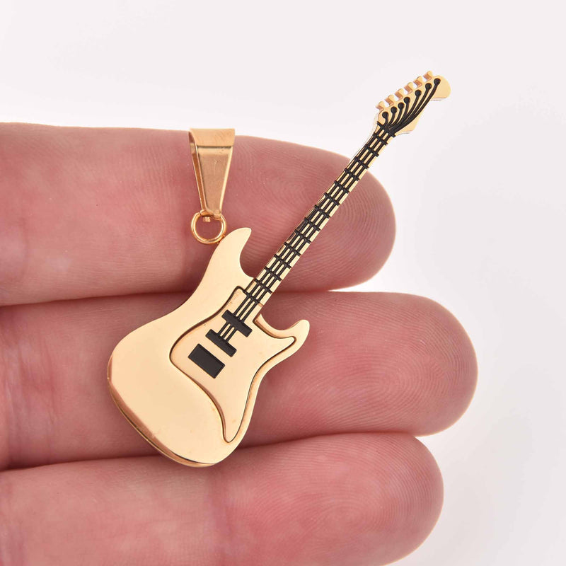 1 ELECTRIC GUITAR Charm, Gold Stainless Steel chs8128