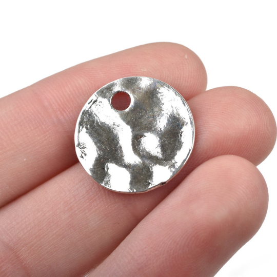 10 SILVER Hammered Metal Coin Sequin Charms, Round Coin Charms, double sided design, 20mm (3/4"), chs2542