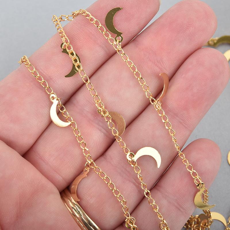 10 yards Brass GOLD MOON Chain, Metal Sequin Chain, flat moon charms, fch1040b