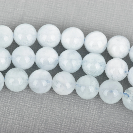 4mm Light BLUE AQUAMARINE Round Beads, Natural Gemstone, strand, gaq0012