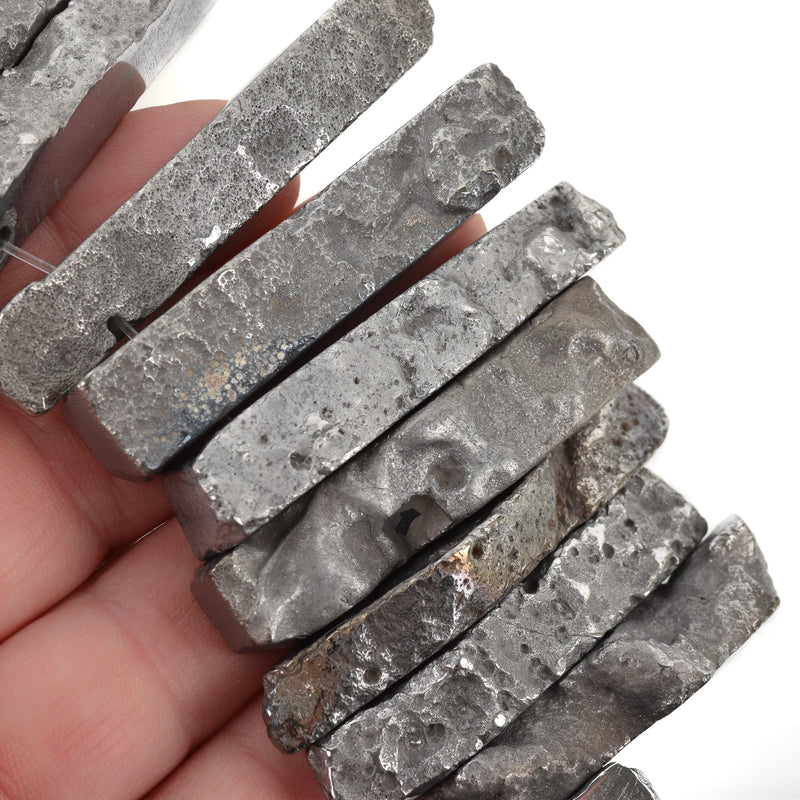 Titanium Coated Quartz Gemstone Spike Stick Beads, SILVER METALLIC, 1-3/8" to 3" long full strand, gqz0052b