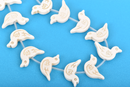 30mm Howlite Stone Beads, WHITE BIRD Shape, full strand, 18 beads how0662