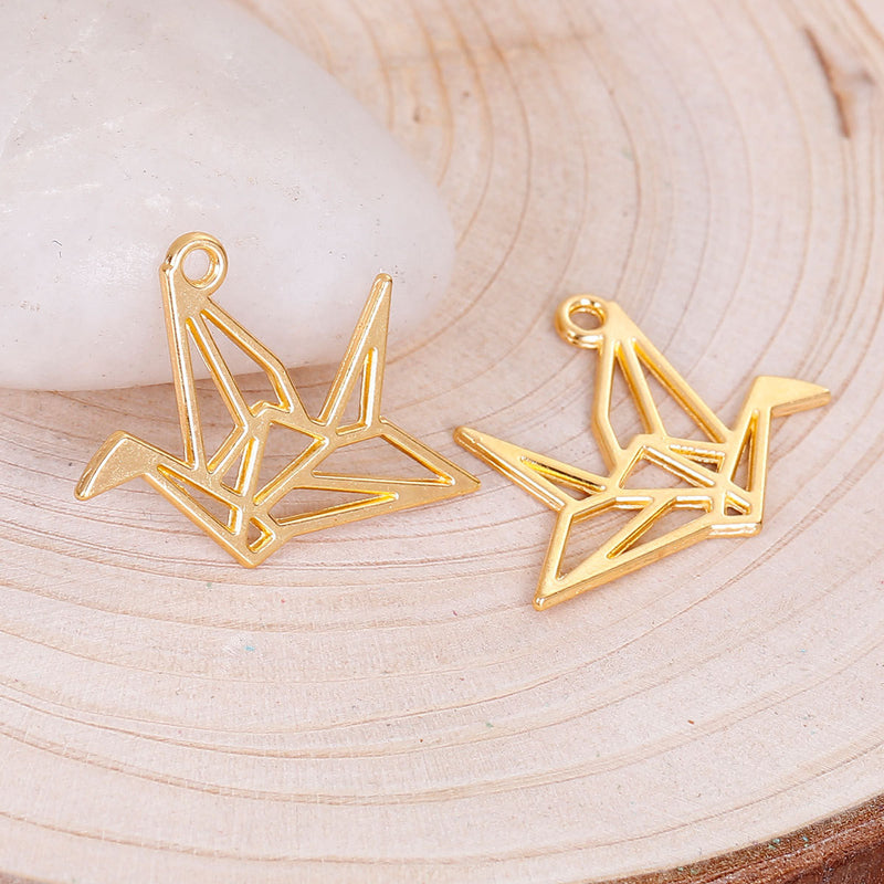 10 Gold Plated ORIGAMI CRANE Outline Hollow Minimalist Charms, 29x23mm, chg0542