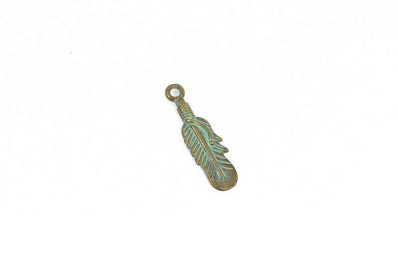 10 Bronze Patina FEATHER Charms, Bronze verdigris feather charms, Bronze verdigris green feather pendants, 27x8mm, 1-1/8" long chb0526