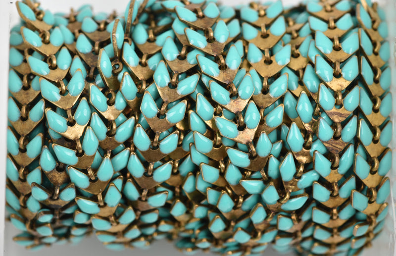 13 feet (4.33 yards) Turquoise Chevron Chain, brass, 6mm enamel chevron links, fch0532