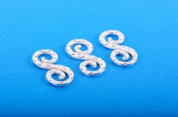 10 Hammered Metal 'S'  Bright Silver Charm Connectors  23mm x 12mm  chs0448