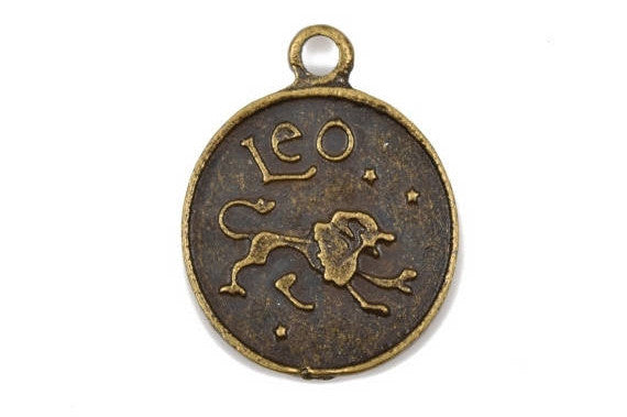 10 LEO ZODIAC Sign Charm Pendants, bronze metal, double sided charms, 16mm diameter, chb0481