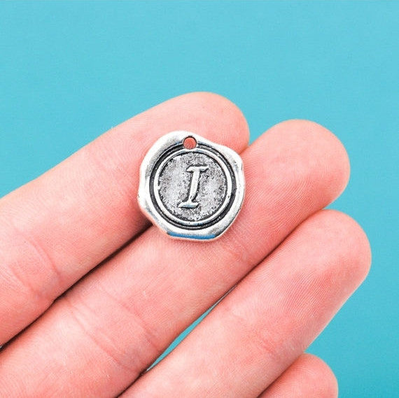 6 Letter I Wax Seal Charms, Monogram Initial Alphabet Stamped, antique silver metal,  18mm, 3/4" diameter chs1928