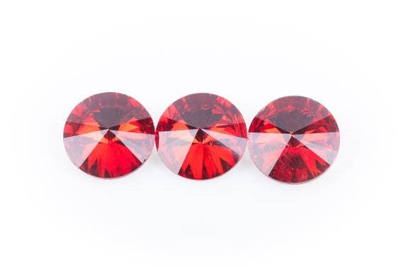 14mm Glass Crystal Rivoli Rhinestone Crystals, chaton, silver foil backing SIAM RUBY Red, 4 pcs.  cry0085