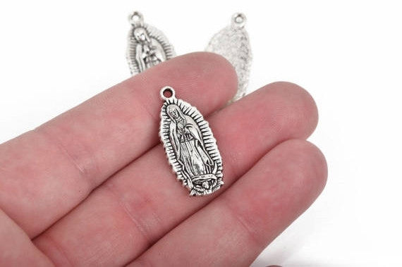 10 Silver Relic Charm Pendants, religious medal charms, Silver plated metal, 28x13mm, chs2834