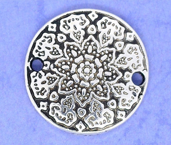 10 Silver Pewter Metal Round MANDALA  FLOWER Circle 2-hole Connector Charm Beads 19mm  chs0939