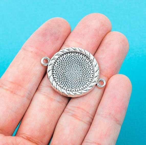 4 pcs BEZEL TRAY 2-Hole Connectors Round Silver Plated . Cabochon Setting 34x25mm (Fits 20mm Dia) . Chs0179